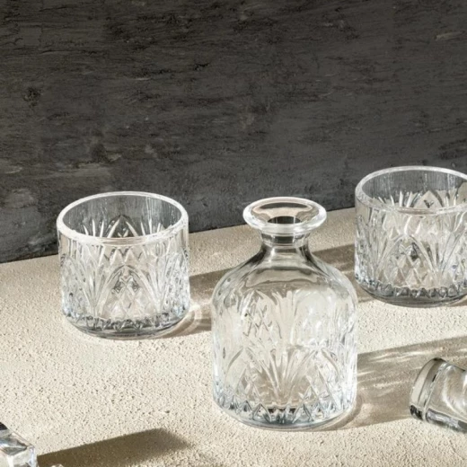 Madame Coco Aron Glass Whiskey Carafe Set - With Lid   3 Piece - Madame COCO - Image 2