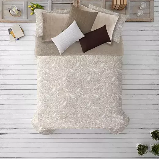 Manterol Doko Velvet Winter Comforter Set, Beige Color, King Size, 6 Pieces - MANTEROL - Image 2