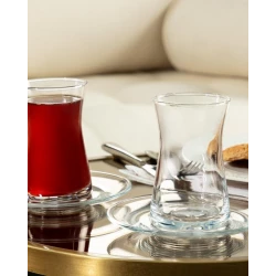 طقم شاي جيما من مدام كوكو مكون من 12 كوب شاي