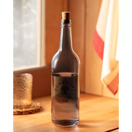 Madame Coco Conesa Water Bottle 750ml Madame Coco Conesa Water Bottle 750ml