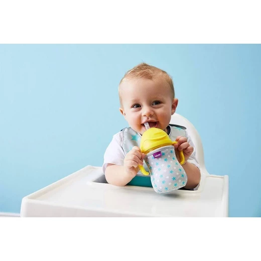 B-Box,Travel Bib Spoon Flexible Soft Bite, Palm Pattern, Adjustable Neck Strap, BPA Free, Phthalate Free, PVC Free, Machine Washable and Folds into Its Own Bag Silver, Blue - B.Box - Image 2