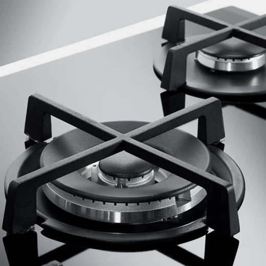 Elba ELIO 95-545 CG Black Vitroceramic Gas Cooktop - 90cm with Wok Burner. Experience superior cooking performance with this sleek gas cooktop. Enjoy precise heat control and easy cleaning. - ELBA - Image 3