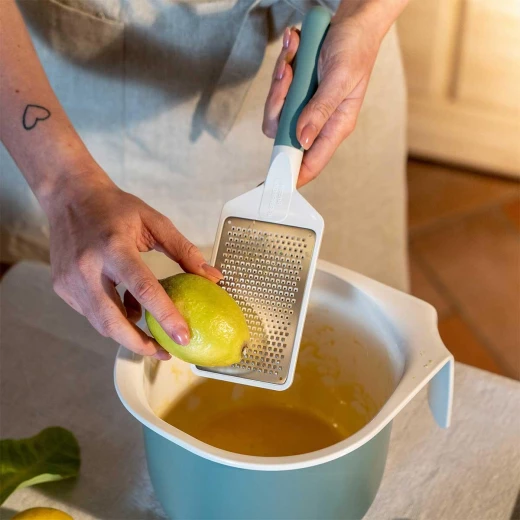 Guzzini Sage Green Grater 28cm Microperforated Steel Blade for Parmesan, Citrus Zest & Spices Ergonomic Handle, Made from 100% Recycled Plastic - Guzzini - Image 2
