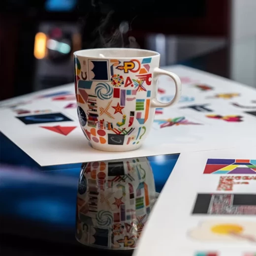 كوب جوتشي من البورسلان تصميم ألفا متعدد الألوان بارتفاع 8.5 سم أنيق وفني لتقديم القهوة أو الشاي من جوزيني - غوزيني - Image 2