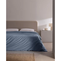 أزرق غامق 