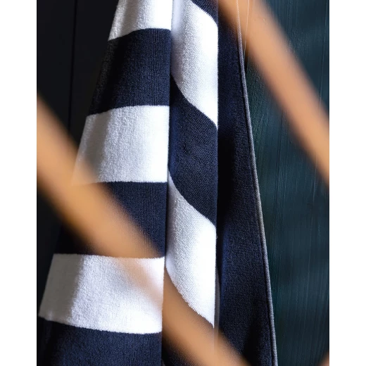 Madame COCO Hector Beach Towel 80x160 cm, 100% Cotton, White & Navy Blue, Soft and Absorbent, Lightweight Summer Towel – Yacht Collection - Madame COCO - Image 2