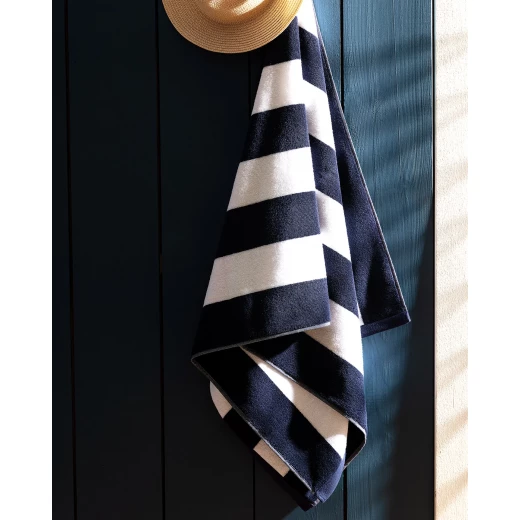 Madame COCO Hector Beach Towel 80x160 cm, 100% Cotton, White & Navy Blue, Soft and Absorbent, Lightweight Summer Towel – Yacht Collection Madame COCO Hector Beach Towel 80x160 cm, 100% Cotton, White & Navy Blue, Soft and Absorbent, Lightweight Summer Towel – Yacht Collection