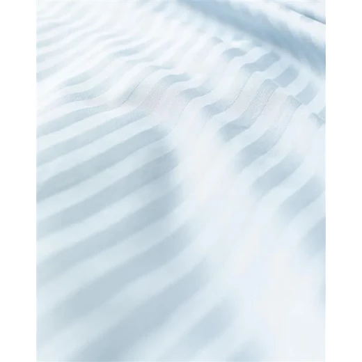 طقم مفروشات سرير كينج سايز مخطط إليشيا غطاء لحاف 240×260 سم، ملاءة مطاطية 280×280 سم، و2 غطاء وسادة 50×70 سم من مدام كوكو - مدام كوكو - Image 5