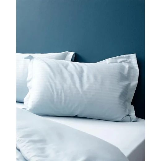 طقم مفروشات سرير كينج سايز مخطط إليشيا غطاء لحاف 240×260 سم، ملاءة مطاطية 280×280 سم، و2 غطاء وسادة 50×70 سم من مدام كوكو - مدام كوكو - Image 2