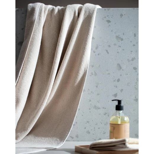 طقم مناشف ديلرون – المقاسات: 50×90 سم + 80×160 سم من مدام كوكو - مدام كوكو - Image 2