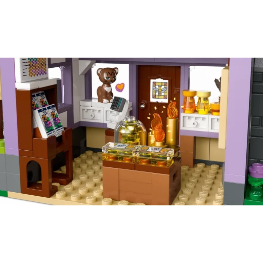 LEGO Friends Beekeepers' House and Flower Garden Set 42669 – Creative Nature-Themed Toy for Kids - LEGO - Image 8
