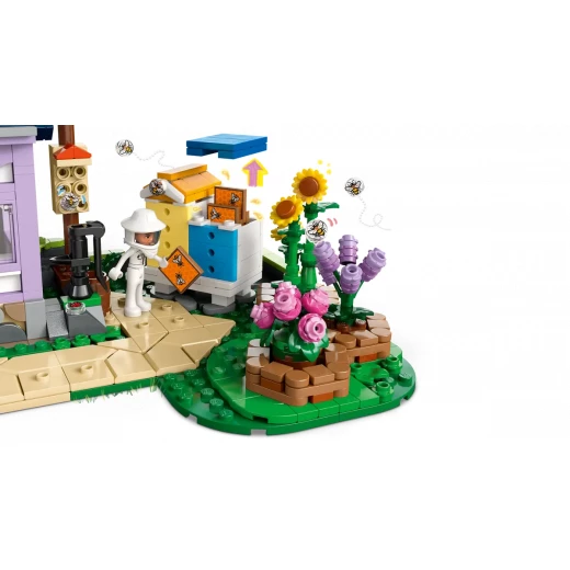 LEGO Friends Beekeepers' House and Flower Garden Set 42669 – Creative Nature-Themed Toy for Kids - LEGO - Image 7