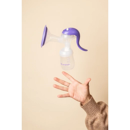 Lansinoh Manual Breast Pump, Portable, Quiet & Comfortable, 2-Phase Technology for Natural Let-Down & Expression, Lightweight & Easy to Use for Home or Travel - Lansinoh - Image 7