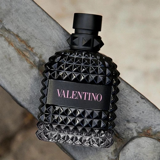 Valentino Born in Roma EDT 50ml for Men, Woody Aromatic Scent with Sage, Ginger & Vetiver, Bold & Modern Fragrance - Valentino - Image 3