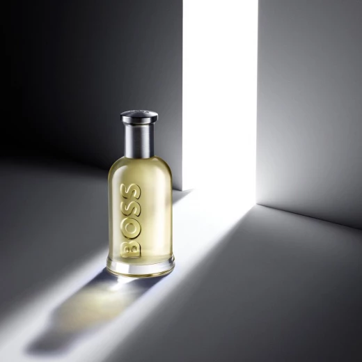 هوجو بوس بوتيلد أو دي تواليت للرجال 200 مل: عطر رجالي حار يدوم طويلاً - هوجو بوس - Image 2