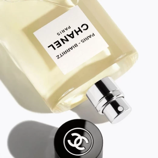 شانيل باريس بياريتز ماء تواليت 50 مل عطر منعش للنساء برائحة الحمضيات والأزهار مع عينة - شانيل - Image 2