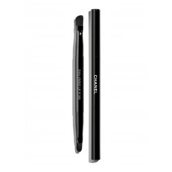CHANEL Eye Contouring Brush N°203 Professional Makeup Tool for Precise Application