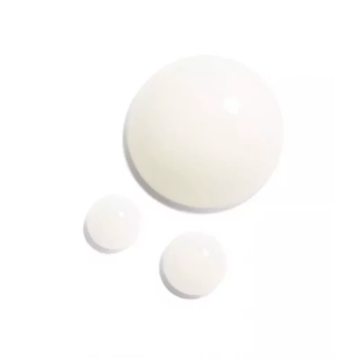 Chanel N°1 Revitalizing Eye Serum - Reduces Wrinkles & Puffiness - Chanel - Image 3