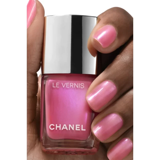 Chanel Le Vernis Reno Nail Polish Summer Edition Luminous Finish 13ml Radiant Manicure for Summer - Chanel - Image 2