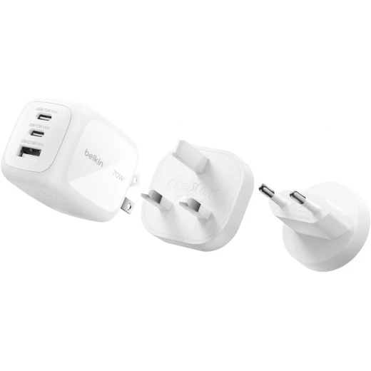 شاحن بلكين جداري 70 واط، 3 منافذ (2×USB-C، 1×USB-A)، شحن سريع، رؤوس UK/US، لأجهزة MacBook وiPhone وGalaxy – أبيض شاحن بلكين جداري 70 واط، 3 منافذ (2×USB-C، 1×USB-A)، شحن سريع، رؤوس UK/US، لأجهزة MacBook وiPhone وGalaxy – أبيض