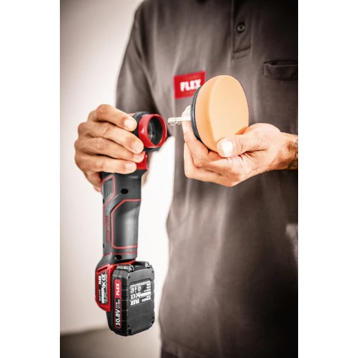 طقم ملمع فليكسPXE 80 10.8-EC صغير لاسلكي بقطر 80 مم وقاعدة 75 مم، مدار 3 + 12 مم، سرعة دوران 400-5800 دورة في الدقيقة، يعمل ببطارية 10.8 فولت، تصميم مدمج وخفيف الوزن 0.63 كجم - فليكس - Image 3