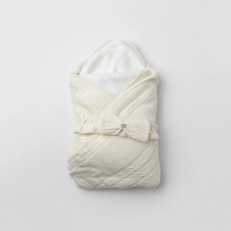 White Knitted Baby Swaddle Blanket with Hood & Bow – Soft Fleece Lining, Newborn Wrap/Carry Cot for Stroller, Crib & Special Occasions