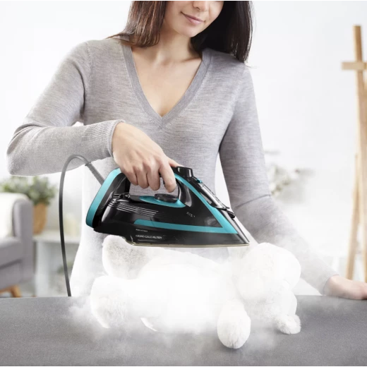 مكواة بخار تيفال بيورجليس FV8066 قوة 3000 واط تصميم أسود وأزرق ميزة مضادة للتنقيط والتنظيف الذاتي لكي فعال - Image 6
