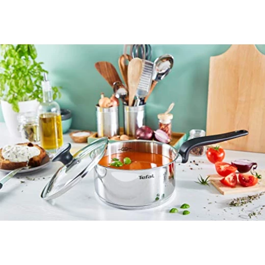Tefal Enjoy Mini 18cm Frying Pan TFB4270172, Titanium Non-Stick Coating, Compatible with Gas, Ceramic, and Electric Stoves, Durable Design for Even Heat Distribution, Easy to Use and Clean, Perfect for Daily Cooking - Image 4