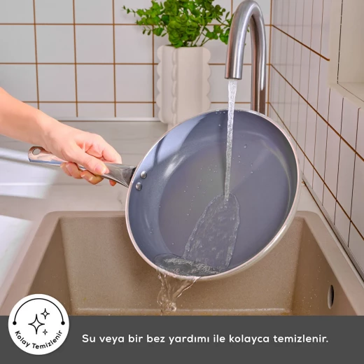 طقم طناجرالطهي كاراجا إكس ريفيكا سويس كريستال بمقبض معدني كريمي، 7 قطع، كريمي - كراجا - Image 2