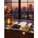 صحن تقديم على شكل مسجد بحجم 24 سم، مثالي لتقديم التمر والحلويات خلال رمضان والمناسبات الدينية. تصميمه الأنيق يضفي لمسة روحانية وجمالية على الطاولة - دمية رمضان