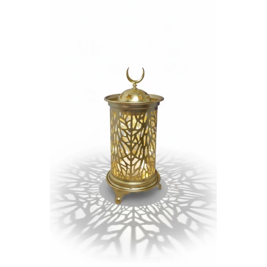 فانوس رمضان ذهبي مودرن بارتفاع 22 سم بنقوش شجرية مفرغة وإضاءة LED داخلية دافئة - قطعة ديكور رمضانية أنيقة للمنزل والمكتب بتصميم عصري وقاعدة ثابتة - دمية رمضان - Image 3