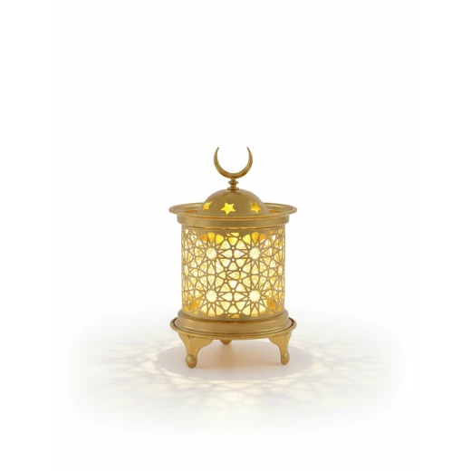 فانوس رمضان ذهبي مودرن بارتفاع 15 سم بنقوش مفرغة وإضاءة LED داخلية دافئة - قطعة ديكور رمضانية أنيقة للمنزل والمكتب بتصميم عصري وقاعدة ثابتة - دمية رمضان - Image 3
