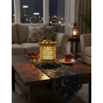 فانوس رمضان ذهبي مودرن بارتفاع 15 سم بنقوش مفرغة وإضاءة LED داخلية دافئة - قطعة ديكور رمضانية أنيقة للمنزل والمكتب بتصميم عصري وقاعدة ثابتة - دمية رمضان