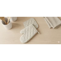 Custom Oven Mitts and Pot Holders – Heat Resistant Kitchen Set for Hand Protection, Comfortable and Safe Design, Ideal for Cooking, Baking, and Grilling, Durable and Easy to Clean Materials