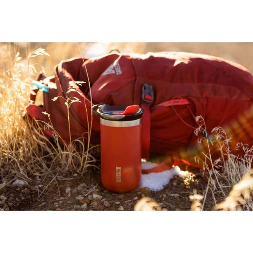 Wacaco Octaroma Lungo Carmine Red 10oz Vacuum Insulated Travel Mug, Spill Proof - WACACO - Image 4