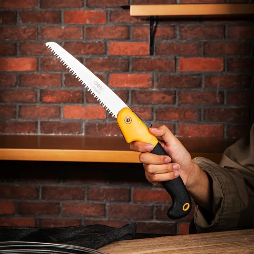Deli Folding Saw 7 Inch SK5 Steel Blade, 7 TPI, Dual Color Handle - Deli - Image 3