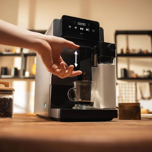 ماكينة قهوة أوتوماتيكية Cecotec Cremmaet Latte Art 19 بار مع مطحنة حبوب مدمجة وخزان حليب وتحضير 6 مشروبات + هدية قسيمة شراء وحبوب إسبريسو مجانية - سيكوتك - Image 4