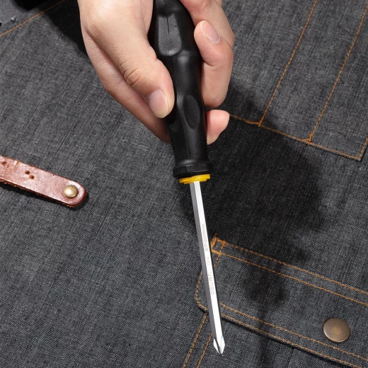 Deli Slotted Screwdriver with Pass-thru Shank Cr-V Steel 8x200mm for DIY and Professional Use - Deli - Image 4