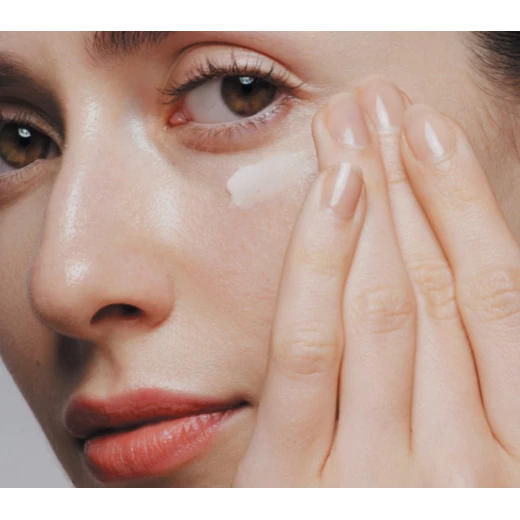 Shiseido Future Solution LX Eye and Lip Contour Regenerating Cream for Wrinkles and Sagging 17 mL - Shiseido - Image 3