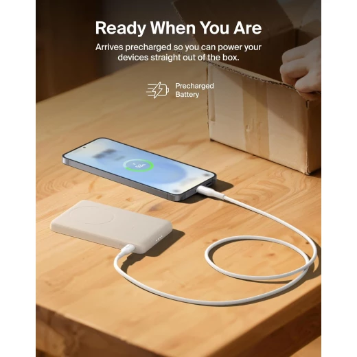 بيلكن BoostCharge بنك طاقة مغناطيسي بسعة 5000mAh | شاحن محمول نحيف مع حلقة مغناطيسية ومنفذ USB-C | بطارية إضافية للآيفون وجالاكسي وPixelSnap والآيباد والأجهزة اللوحية | كابل USB-C مرفق | اللون رملي - بيلكين - Image 6