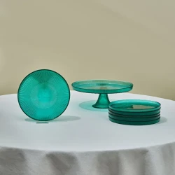 طقم كيك وحلويات كاراجا ماسيمو 7 قطع، يتضمن حامل كيك بقاعدة مرتفعة و6 أطباق تقديم، تصميم أنيق للتقديم في المناسبات والاستخدام اليومي