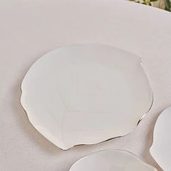 Karaca x Müge Anlı Silver Serving Plate 27 cm – Premium Porcelain Dinner & Serving Plate with Elegant Silver Design for Main Courses and Special Occasions
