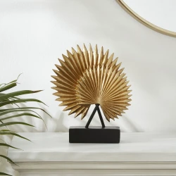 تحفة ديكورية كاراجا هوم بالم ذهبي مقاس 24.5×8×28 سم لإضافة لمسة فاخرة وأنيقة لديكور المنزل