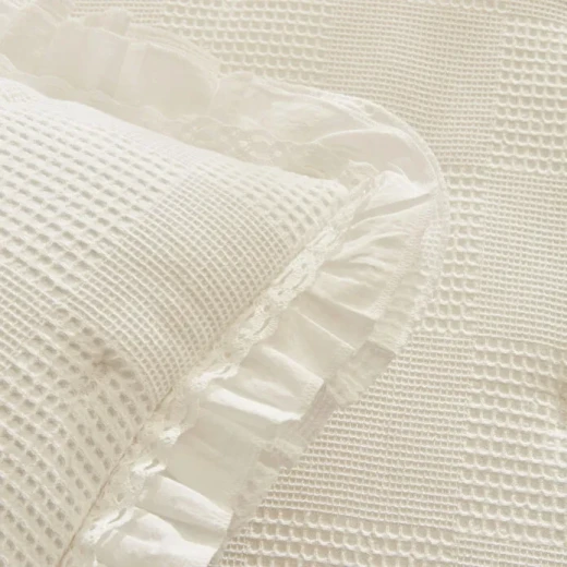 Karaca Home Perios Double Spring Comfort Bedding Set White Ruffled Design, 100% Cotton Quilt 200x220 cm, Sheet and 2 Pillowcases with Silicone Filling - karaca - Image 4