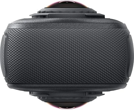 مجموعة Insta360 X4 Air القياسية | أخف كاميرا تصوير الحركة 8K 360 لمغامرات لا تُنسى | مثالية للسفر والرياضة ولحظات العائلة ومدونات الفيديو | فيديوهات سلسة وثابتة وسهلة التحرير في أي وقت وأي مكان - أسود - انستا 360 - Image 2