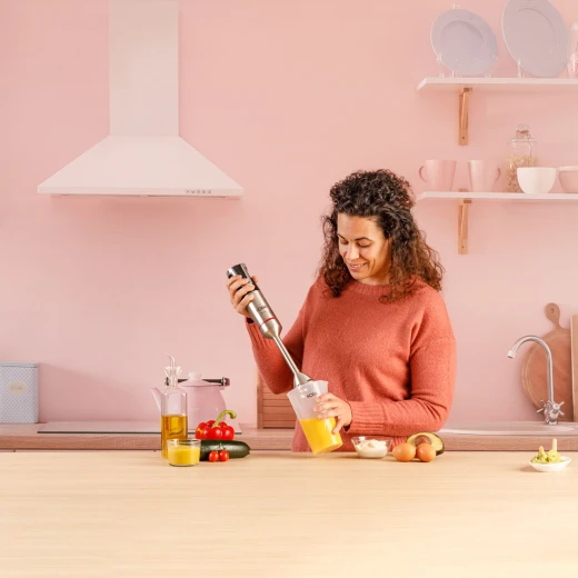 خلاط يدوي سولاج PRO CHEF BA5617 بقوة 1500 واط، مصنوع من الستانلس ستيل، أداء قوي وفعال لتحضير الشوربات والصلصات والعصائر والسموثي بسهولة - سولاك - Image 4