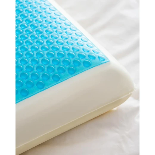 Madame COCO Fuchsia Visco Gel Cooling Pillow – Comfortable Memory Foam Sleeping Pillow with Cooling Gel Technology, Supportive Head and Neck Design, Includes Carrying Bag, Size 60 × 40 cm - Madame COCO - Image 3