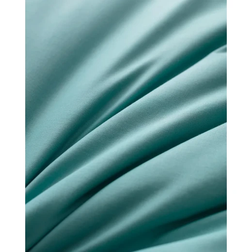 طقم غطاء لحاف ألور مقاس كينغ من مدام كوكو، مع حقيبة حفظ، يتضمن غطاء لحاف 240 × 220 سم و2 غطاء وسادة 50 × 70 سم، مع شرشف 260 × 280 سم، بتصميم أنيق ومريح - مدام كوكو - Image 3
