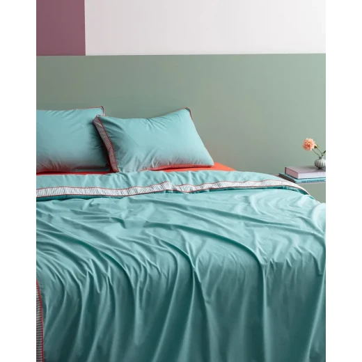 طقم غطاء لحاف ألور مقاس كينغ من مدام كوكو، مع حقيبة حفظ، يتضمن غطاء لحاف 240 × 220 سم و2 غطاء وسادة 50 × 70 سم، مع شرشف 260 × 280 سم، بتصميم أنيق ومريح - مدام كوكو - Image 9