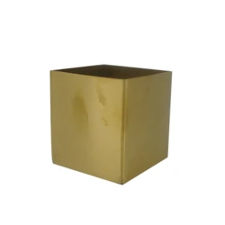 حامل سكر ذهبي مقاس 5×5 سم ارتفاع 5 سم، تصميم أنيق وفاخر للمائدة، متين وعالي الجودة للمقاهي والفنادق والضيافة الاحترافية